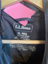 Load image into Gallery viewer, Women Size XL LL Bean Black Women's Jacket
