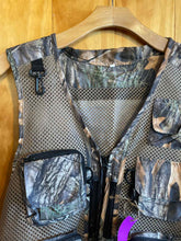 Load image into Gallery viewer, Fishing Vest
