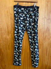 Load image into Gallery viewer, Size Unknown MeUndies Black Women's Sweatpants
