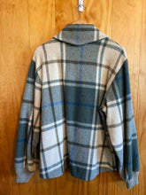 Load image into Gallery viewer, Size XL Woolrich Men's Jacket
