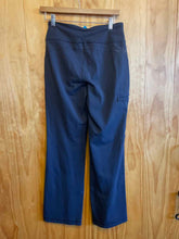 Load image into Gallery viewer, Size XS Duluth Trading Black Women&#39;s Leggings
