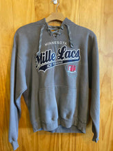Load image into Gallery viewer, Size Large Signature Concepts Grey Women&#39;s Hoodie
