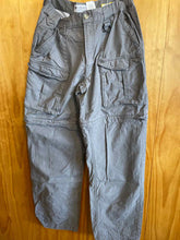 Load image into Gallery viewer, Size 18 Columbia Men's Pants
