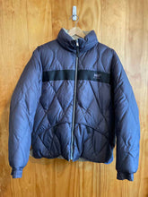 Load image into Gallery viewer, Size Medium Helly Hansen Men's Winter Jacket
