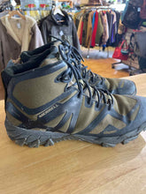 Load image into Gallery viewer, 12 Merrell Men&#39;s Hiking Boots
