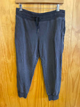 Load image into Gallery viewer, Size L/P Athleta Black Joggers
