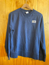 Load image into Gallery viewer, Size M The North Face Navy Women&#39;s Sweater &amp; Sweatshirt
