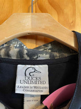 Load image into Gallery viewer, Size 3XL Ducks Unlimited Men's Sweater &amp; Sweatshirt
