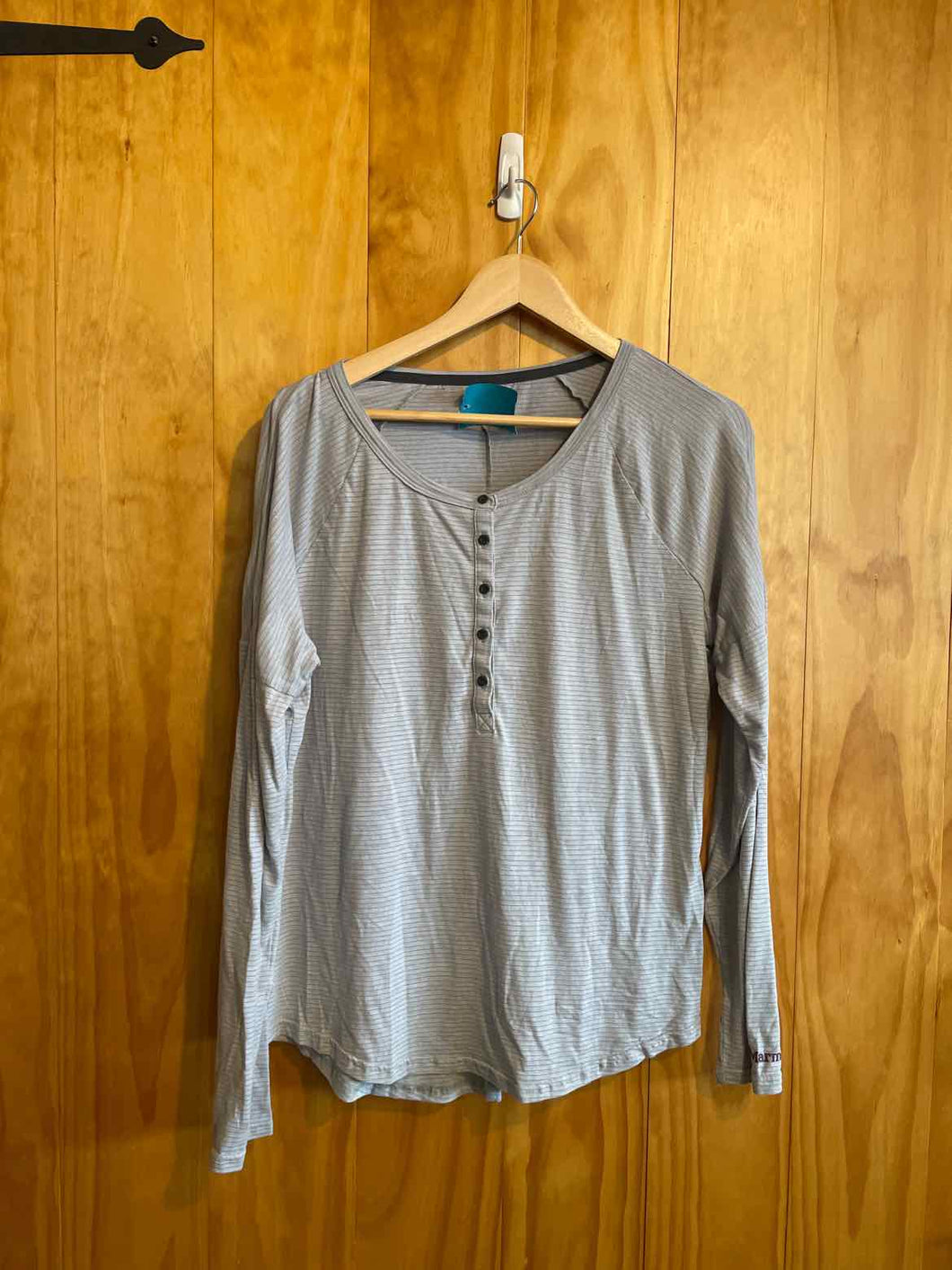 Size XL Marmot Blue Women's Long Sleeve Shirt