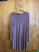 Load image into Gallery viewer, Size Large Toad &amp; Co Salmon Dress
