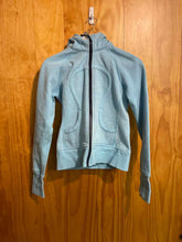 Load image into Gallery viewer, Women Size 4 Lululemon Blue Women&#39;s Light Jacket
