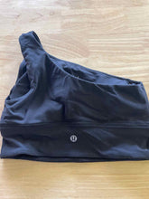 Load image into Gallery viewer, Size 8 Lululemon Blue Women's Sports Bras
