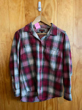 Load image into Gallery viewer, Size M wolverine Red Women's Flannel
