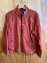 Load image into Gallery viewer, Size XL Free Country Men's Fleece
