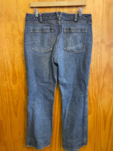 Load image into Gallery viewer, Size 12x31 Duluth Trading Co. Blue Women's Jeans
