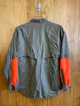 Load image into Gallery viewer, Size XL Cabela's Men's Long Sleeve Shirt
