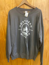 Load image into Gallery viewer, Size 2XL Hanes Men&#39;s Sweater &amp; Sweatshirt
