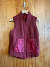 Load image into Gallery viewer, Size Small Smart Wool Red Women&#39;s Vest
