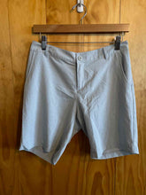 Load image into Gallery viewer, Size 4 Columbia Grey Women's Shorts
