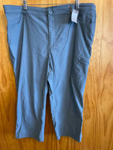 Load image into Gallery viewer, Size 18 Eddie Bauer Blue Women's Capris
