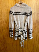 Load image into Gallery viewer, Size Large Eddie Bauer Tan Women&#39;s Cardigan
