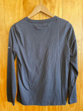 Load image into Gallery viewer, Size S/P Columbia Men's Short Sleeve Shirt
