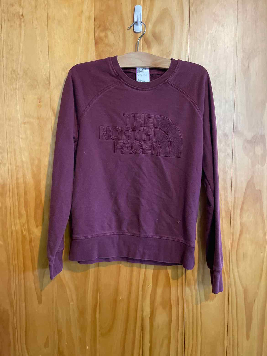 Size Medium The North Face Maroon Women's Sweater & Sweatshirt