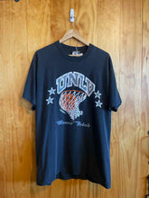 Load image into Gallery viewer, Size XL Fruit of the Loom Men's Short Sleeve Shirt
