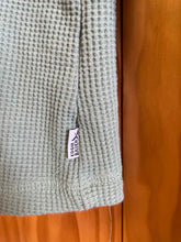 Load image into Gallery viewer, Size S Eddie Bauer Green Print Women's Long Sleeve Shirt
