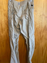 Load image into Gallery viewer, Size 38x30 Kuhl Men's Hiking Pants
