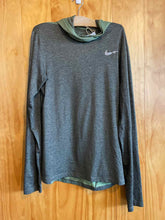 Load image into Gallery viewer, Size Medium Nike Men's Long Sleeve Shirt
