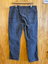 Load image into Gallery viewer, Size 38 Dickies Men's Pants
