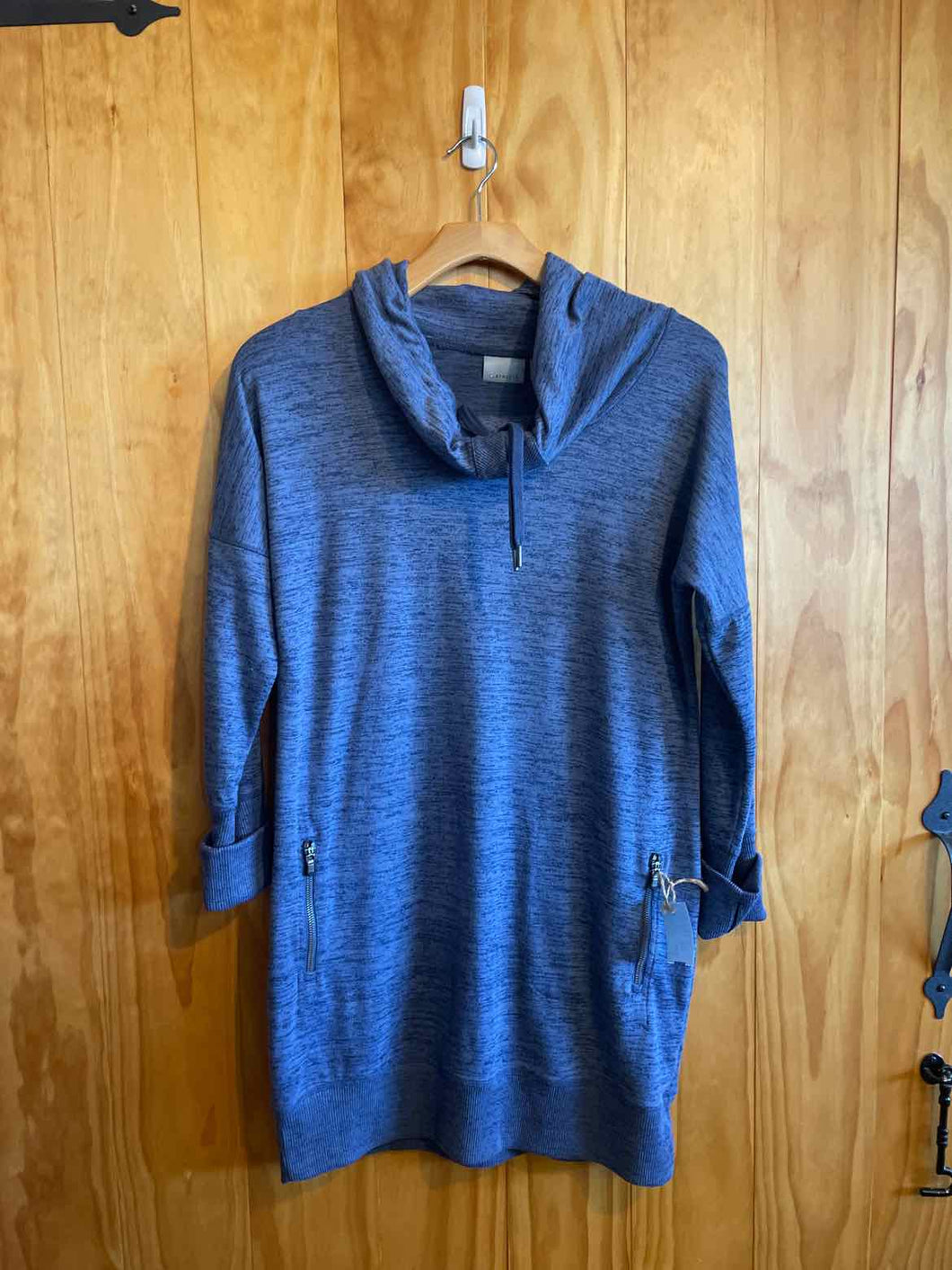 Size Medium Athleta Purple Women's Sweater & Sweatshirt