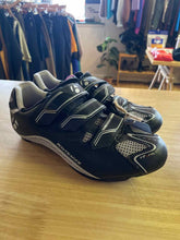 Load image into Gallery viewer, Bontrager 6.5 Cycling Shoes
