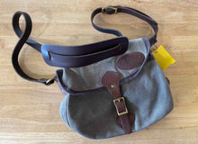 Load image into Gallery viewer, Frost River Travel Bag
