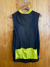 Load image into Gallery viewer, Pearl Izumi L Cycling Clothing
