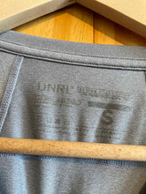 Load image into Gallery viewer, Size S UNRL Grey Women's Long Sleeve Shirt
