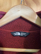 Load image into Gallery viewer, Size Medium The North Face Men&#39;s Sweater &amp; Sweatshirt
