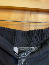 Load image into Gallery viewer, Size 8 Athleta Black Women&#39;s Sweatpants
