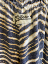 Load image into Gallery viewer, Size XL Zubaz Men's Pants
