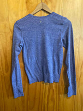 Load image into Gallery viewer, Lululemon Purple Women's Long Sleeve Shirt
