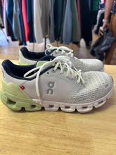 Load image into Gallery viewer, Women&#39;s Shoe Size 8 On Cloud White Running Shoes
