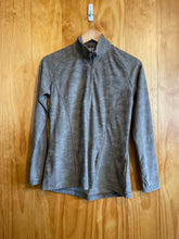 Load image into Gallery viewer, Size XS Storm Creek Green Women's Sweater &amp; Sweatshirt
