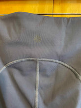 Load image into Gallery viewer, Size S Athleta Navy Women's Leggings
