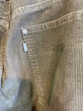 Load image into Gallery viewer, Size 34 Levi's Men's Pants
