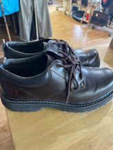 Load image into Gallery viewer, 9.5 Sketchers Men&#39;s Shoes
