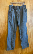 Load image into Gallery viewer, Size 34x34 Wrangler Men's Pants
