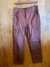 Load image into Gallery viewer, Size 8 Duluth Trading Brown Women&#39;s Pants
