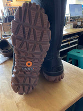 Load image into Gallery viewer, Women's Shoe Size 9 Bogs Black Boots
