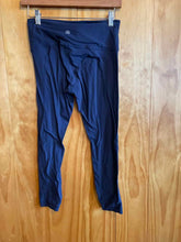 Load image into Gallery viewer, Size S Athleta Navy Women's Leggings
